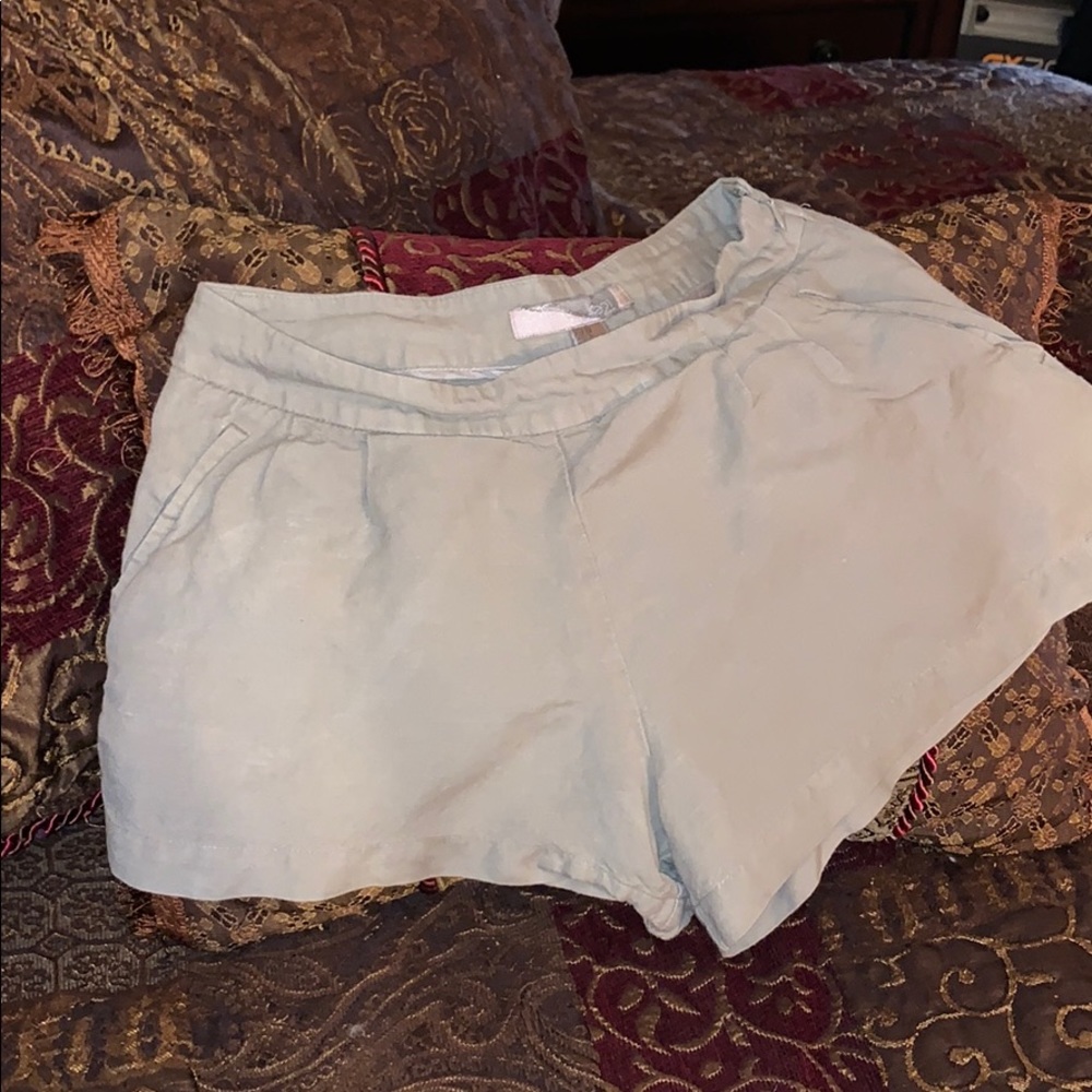 Beige shorts